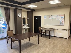 掲示物のある部屋