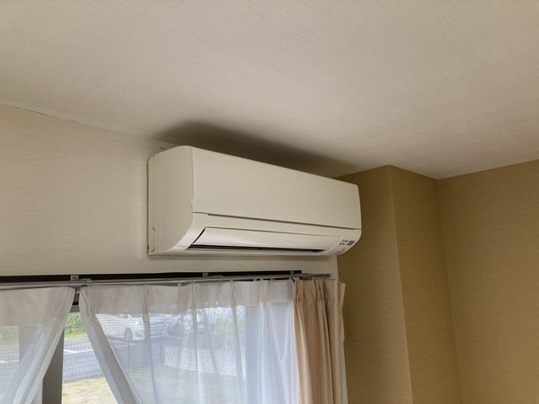 調節可能なエアコン