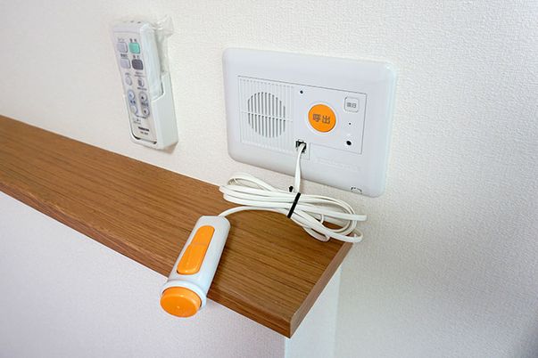 安全装備の壁  
