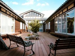 ゆったりとした中庭