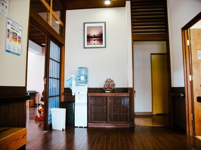 和風のロビー空間