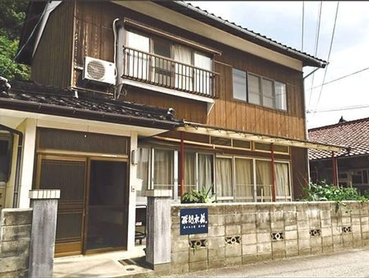 落ち着いた外観