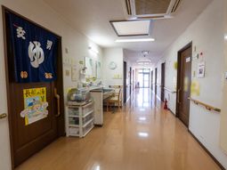 清潔感のある廊下