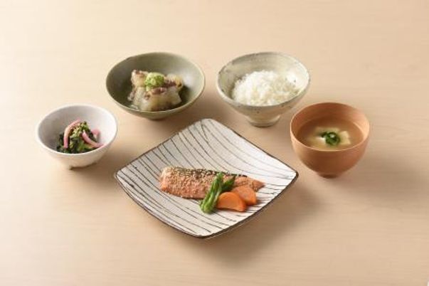 栄養バランスの定食