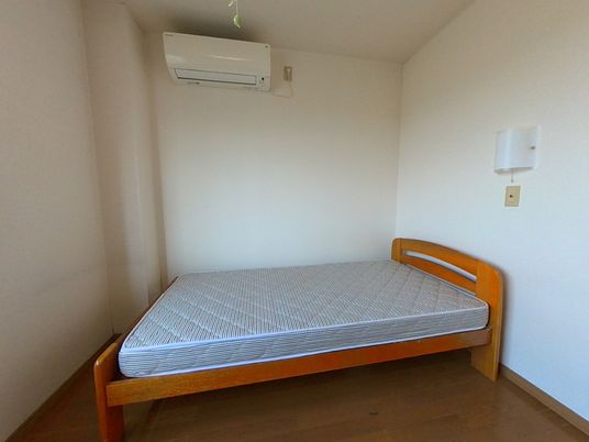 シンプルな居室  