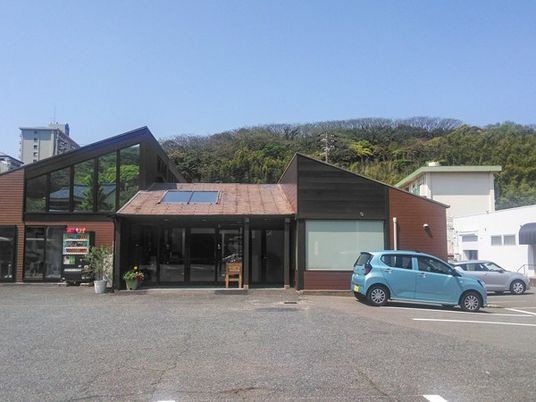 木目調の平屋外観  