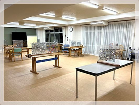 広々とした休憩室