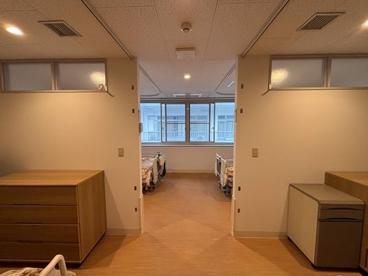 二つの寝室と備品