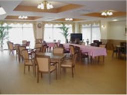 広々としたダイニング空間