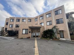 施設の外観