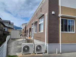 静かな住宅街の外観