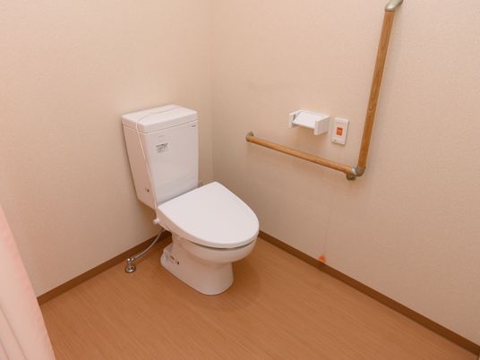 安全な構造のトイレ