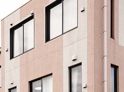 モダンな建物外観