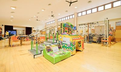 明るい空間の訓練室
