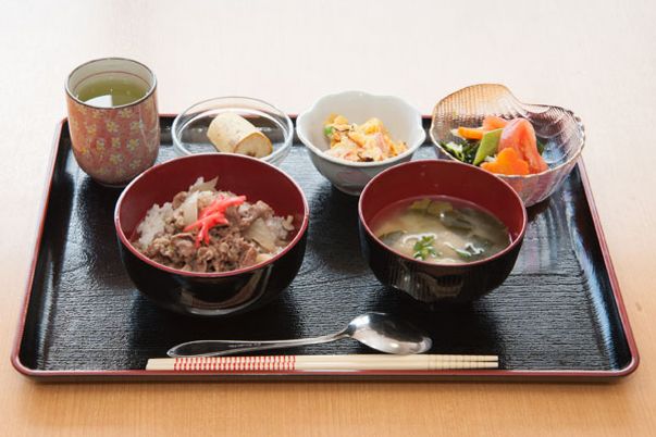 季節を感じる料理の御膳  
