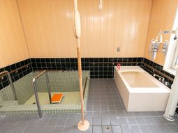 清潔感のある浴室設備