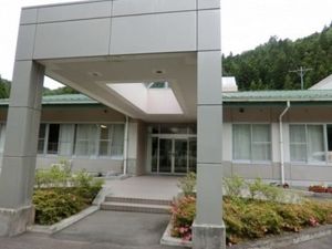 施設のエントランス  