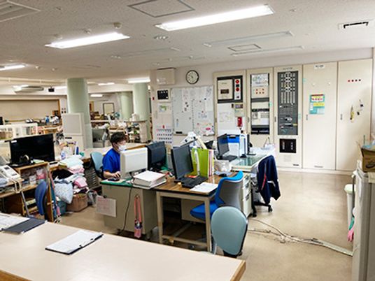 スタッフの仕事スペース