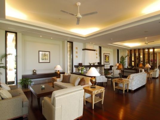 洋風で上品なラウンジ