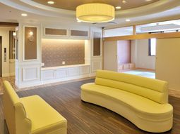 明るい休憩スペース