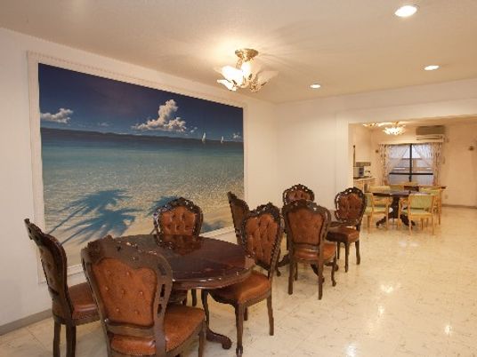 癒しの海景色とダイニング