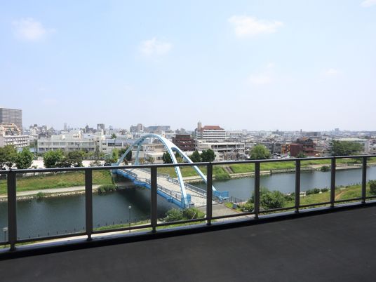 眺望抜群のテラス風景