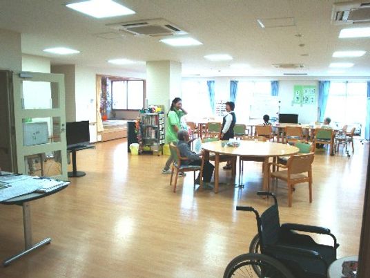 スタッフと入居者の憩いの場
