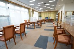 快適な食堂の様子