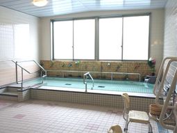 清潔な浴室の様子