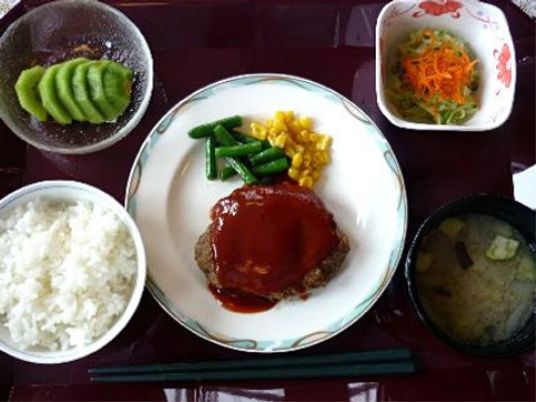 バランスの取れた手作り料理