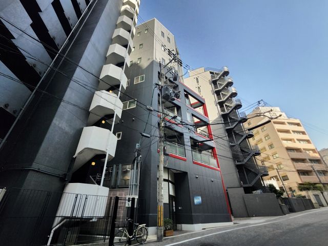 高層建物外観