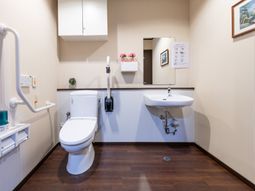 清潔なトイレ設備
