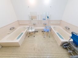 バリアフリーの快適浴室