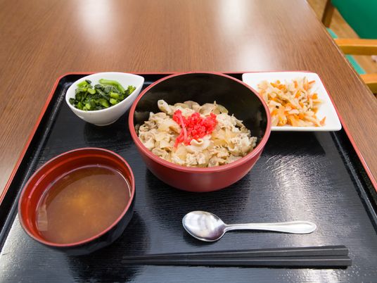 彩り豊かな和食膳