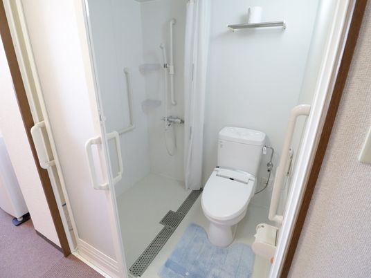 バリアフリー対応の洗面所