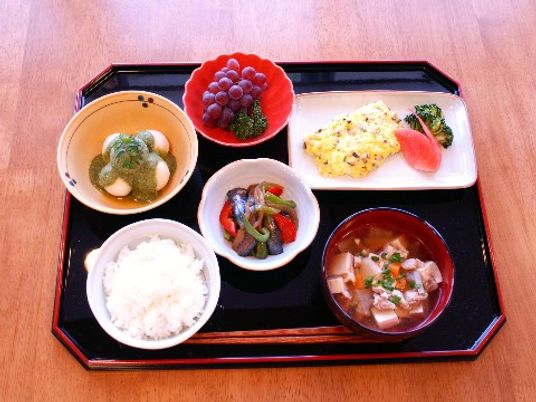 和風のバランスよい食事