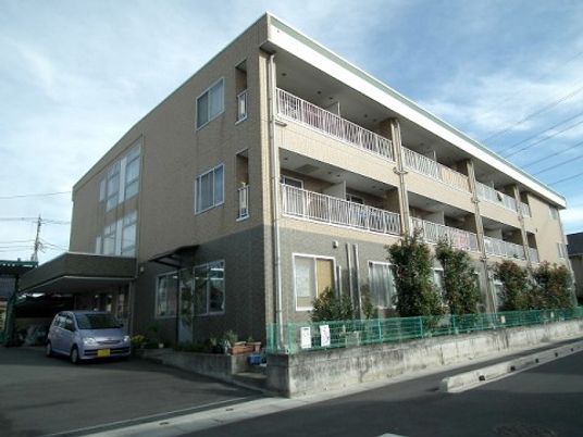 清潔感ある建物の外観