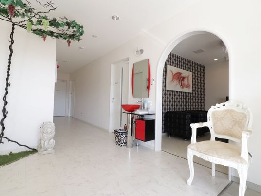 エントランスの明るい空間