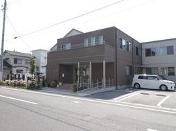 清潔感のある施設外観