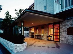 温かみのあるエントランス