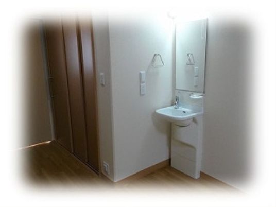 洗面所の清潔な空間