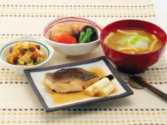 和風の健康的な食事