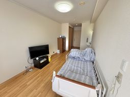 ベッドのある居室