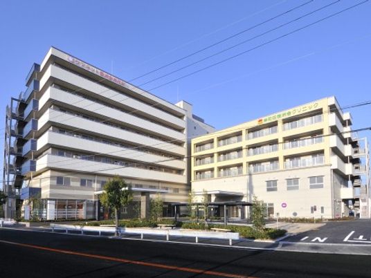 新しい建物の外観