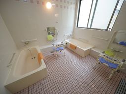 バリアフリー浴室設備