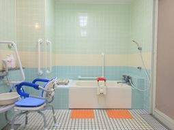バリアフリーの入浴設備