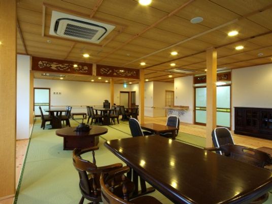 和風ダイニングの居室