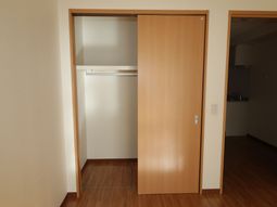 洋室のクローゼット