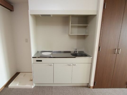 居室内の簡易キッチン