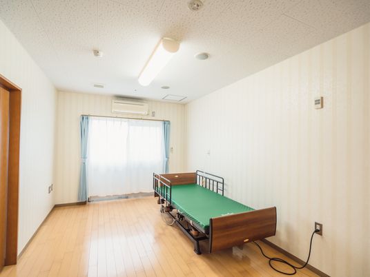 清潔な個室の居室